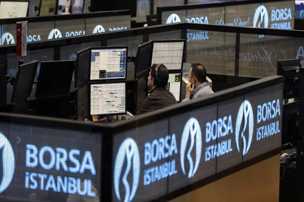 Borsa rekorunu 9.000 puanın üzerine taşıdı Borsa rekorunu 9.000 puanın üzerine taşıdı