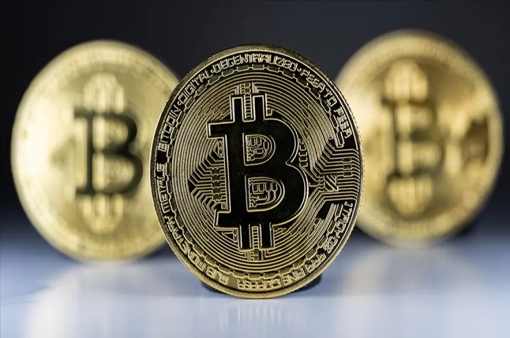 Bitcoin'in fiyatı, Aralık 2021'den bu yana ilk defa 50 bin doları aştı Bitcoin'in fiyatı, Aralık 2021'den bu yana ilk defa 50 bin doları aştı