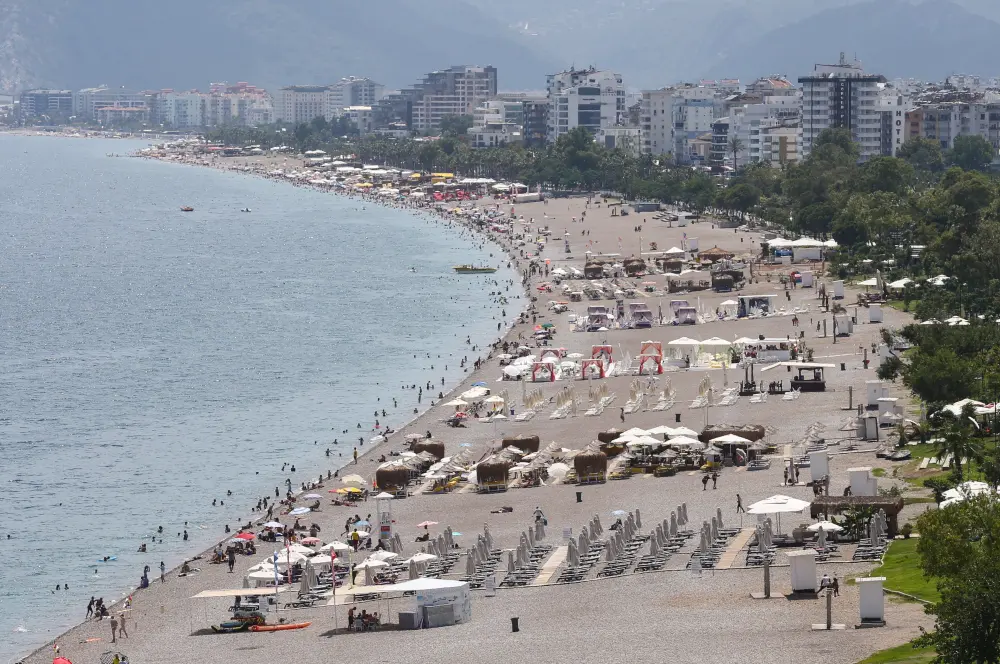 Küresel otel zincirlerinin ve gruplarının Türkiye'ye ilgisi sürüyor Küresel otel zincirlerinin ve gruplarının Türkiye'ye ilgisi sürüyor