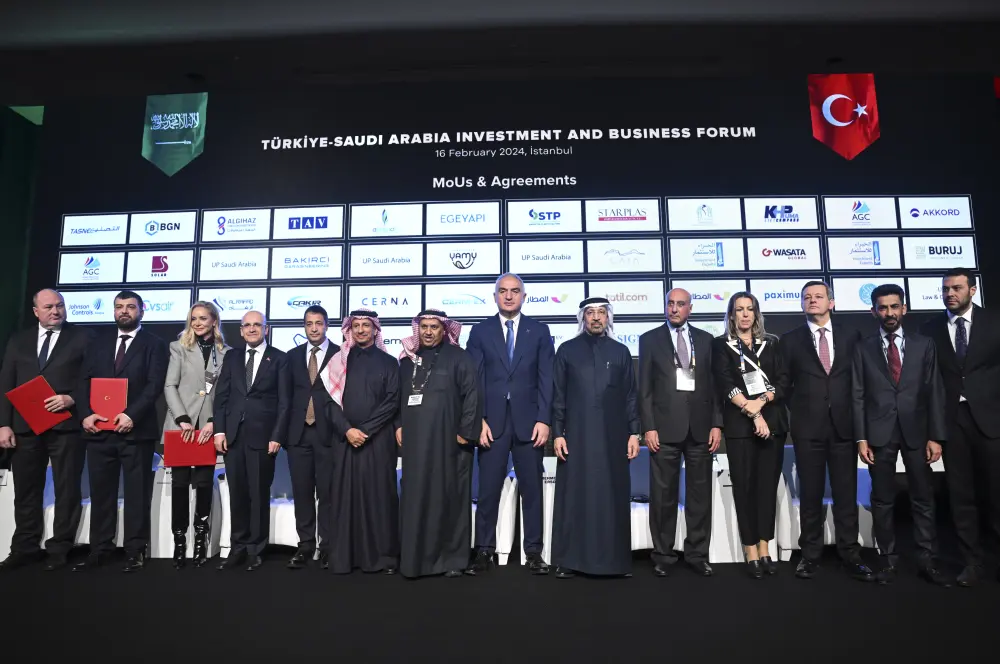 Türkiye-Suudi Arabistan Yatırım ve İş Forumu’nda 21 iş anlaşması yapıldı Türkiye-Suudi Arabistan Yatırım ve İş Forumu’nda 21 iş anlaşması yapıldı