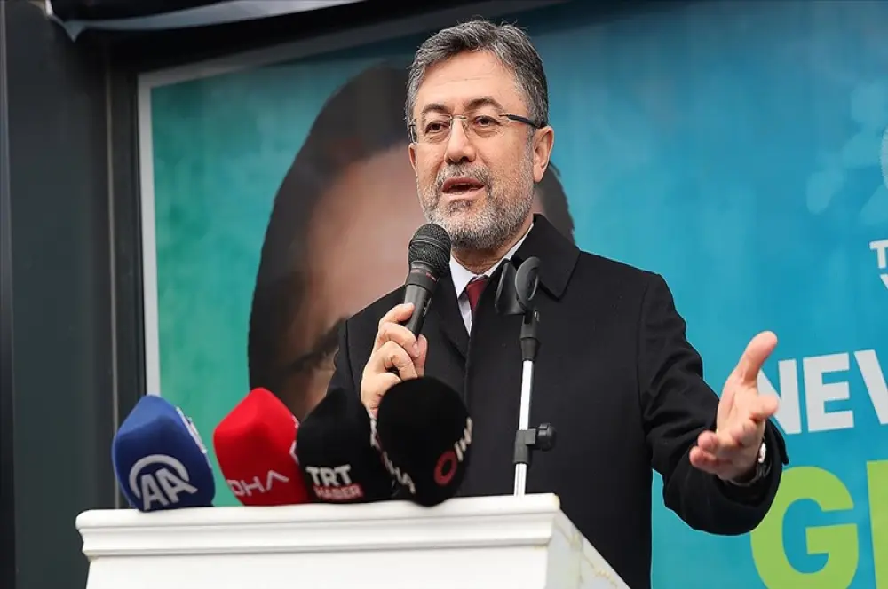 Tarım ve Orman Bakanı Yumaklı'dan yerli tohum vurgusu Tarım ve Orman Bakanı Yumaklı'dan yerli tohum vurgusu