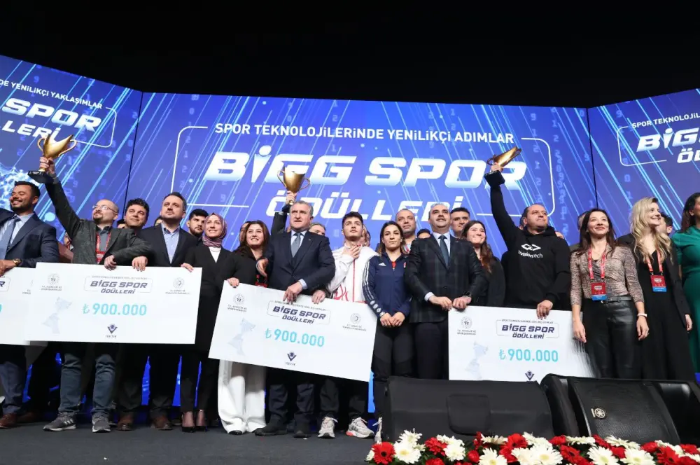 Spor teknolojileri pazarının büyüklüğü 10 yılda 53 milyar dolara ulaşacak Spor teknolojileri pazarının büyüklüğü 10 yılda 53 milyar dolara ulaşacak