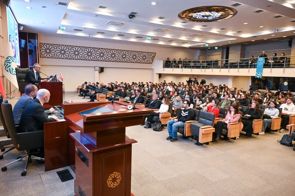 Lojistikte staj ve istihdam önerileri değerlendirildi Lojistikte staj ve istihdam önerileri değerlendirildi