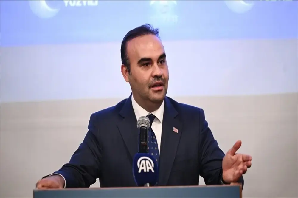 Sanayi ve Teknoloji Bakanı Kacır: Türkiye 256 milyar dolar ihracat yapıyor Sanayi ve Teknoloji Bakanı Kacır: Türkiye 256 milyar dolar ihracat yapıyor