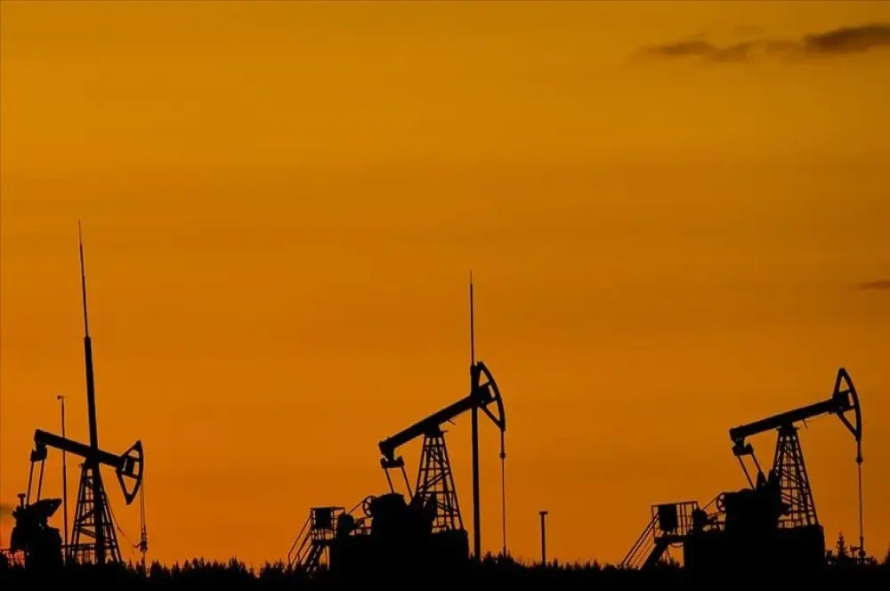 Brent petrolün varil fiyatı yılın ilk çeyreğinde yüzde 12,91 arttı Brent petrolün varil fiyatı yılın ilk çeyreğinde yüzde 12,91 arttı