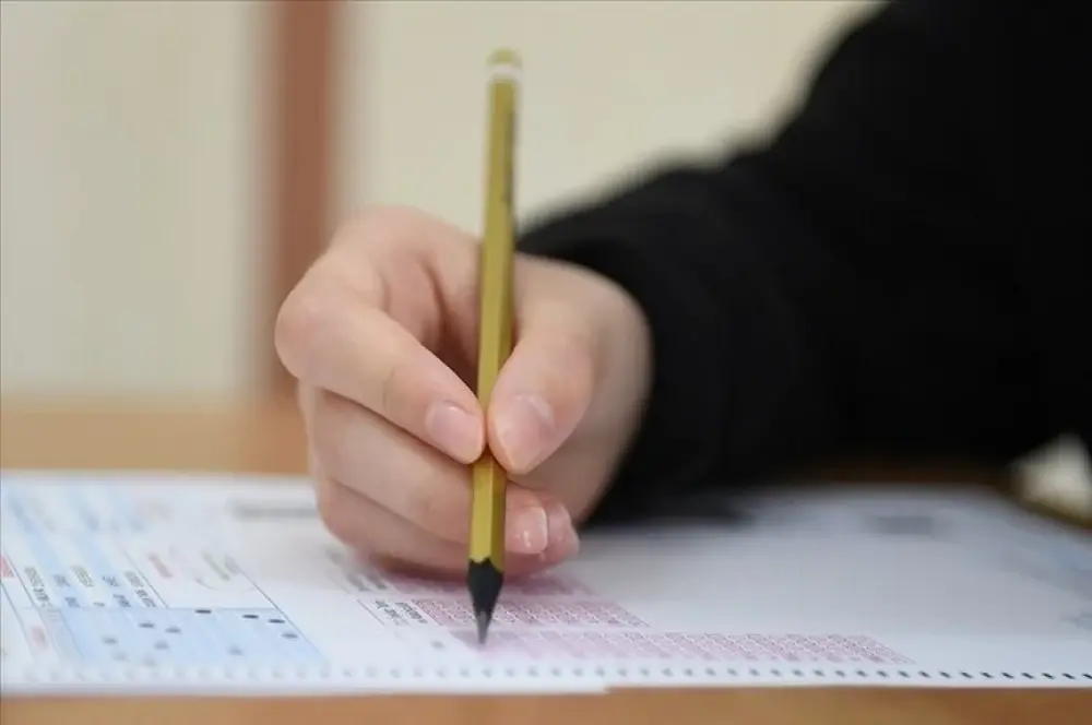LGS kapsamındaki merkezi sınav için başvuru süresi uzatıldı LGS kapsamındaki merkezi sınav için başvuru süresi uzatıldı
