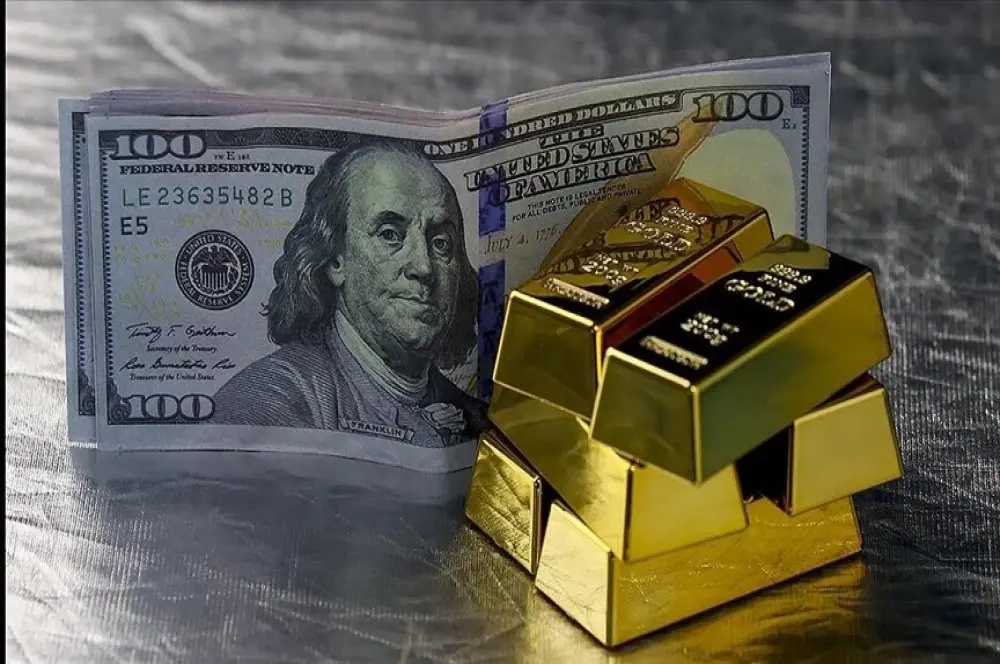 Altının ons fiyatı 2 bin 300 doları aşarak rekor kırdı Altının ons fiyatı 2 bin 300 doları aşarak rekor kırdı