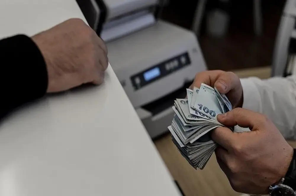 Sosyal ve Ekonomik Destek ödemeleri hesaplara yatırılıyor Sosyal ve Ekonomik Destek ödemeleri hesaplara yatırılıyor