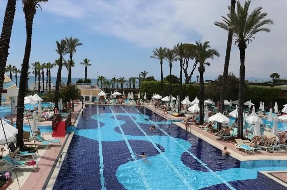 Ramazan Bayramı tatili Antalya'da turizmi hareketlendirdi Ramazan Bayramı tatili Antalya'da turizmi hareketlendirdi