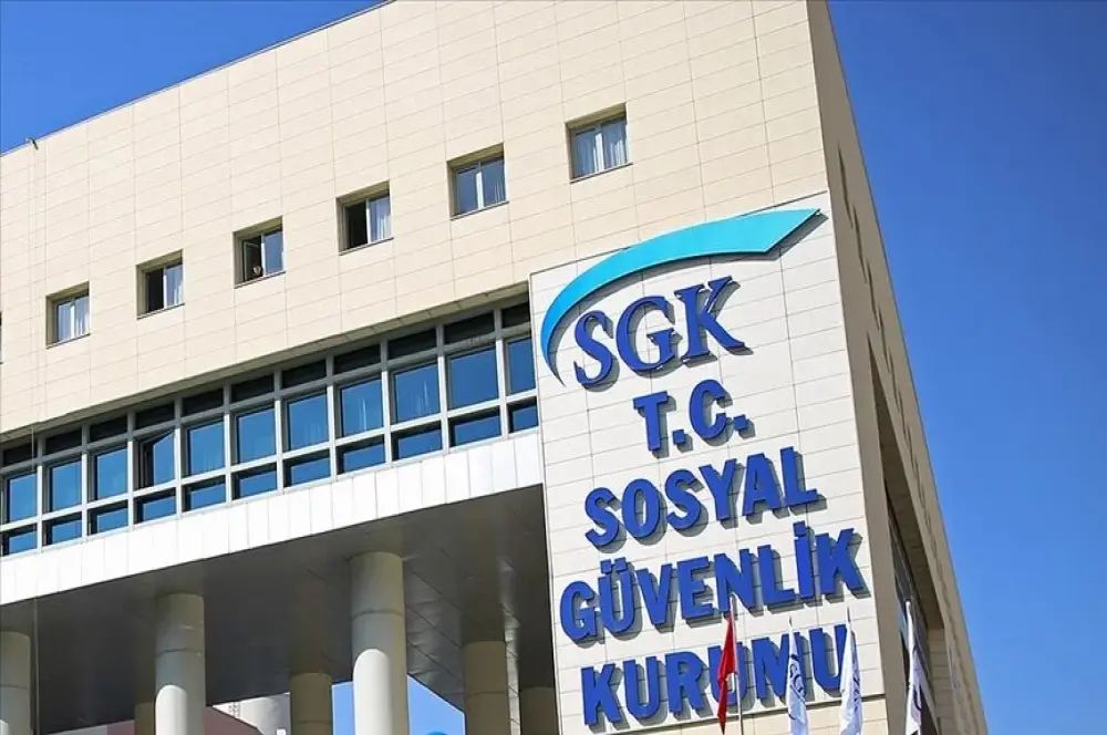 SGK'den 7 bin anne ve bakıcıya 325 euro destek SGK'den 7 bin anne ve bakıcıya 325 euro destek