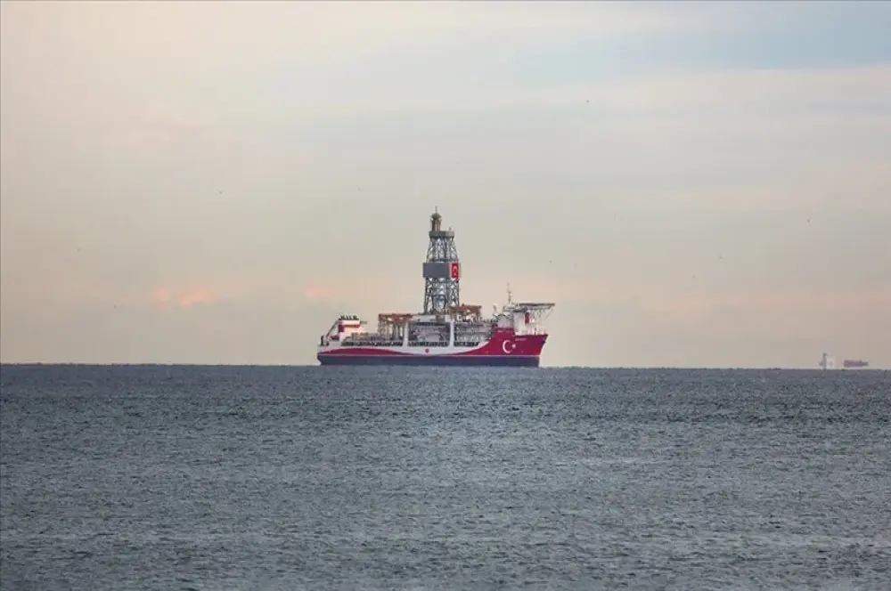 Karadeniz'de birkaç ay içinde petrol keşfi için sondaj yapılacak Karadeniz'de birkaç ay içinde petrol keşfi için sondaj yapılacak