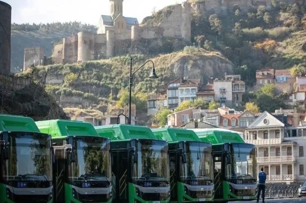 3 ayda 59 ülkeye otobüs, minibüs ve midibüs ihraç edildi 3 ayda 59 ülkeye otobüs, minibüs ve midibüs ihraç edildi