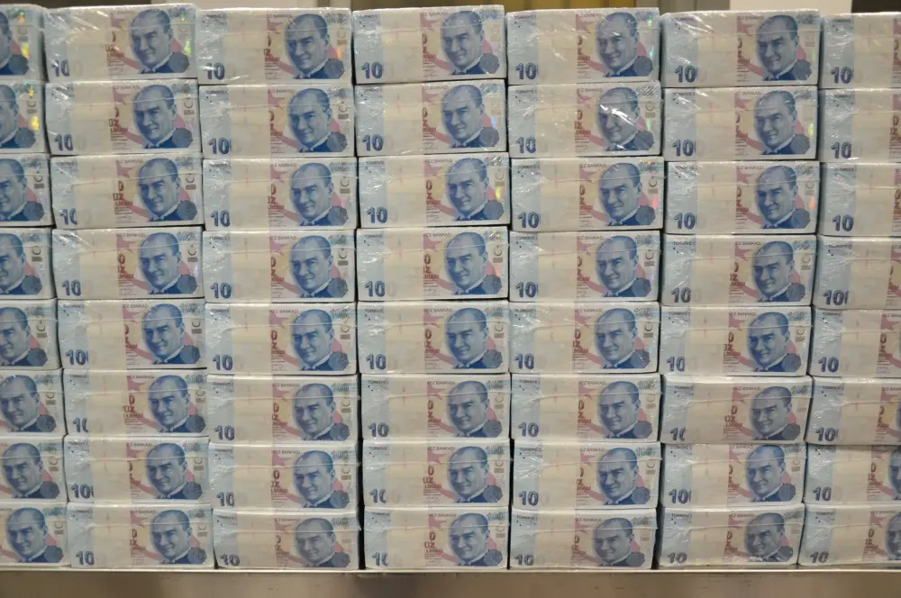 Merkezi yönetim brüt borç stoku 7 trilyon 499.8 milyar lira oldu Merkezi yönetim brüt borç stoku 7 trilyon 499.8 milyar lira oldu