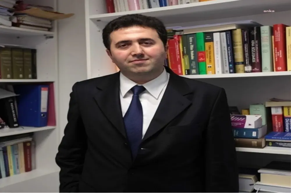 Prof. Dr. Ömer Çınar AYM üyesi oldu Prof. Dr. Ömer Çınar AYM üyesi oldu