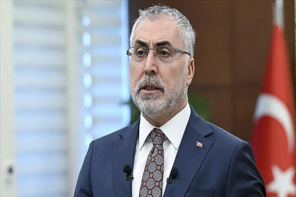 20 yılda 459 bin 541 engelli vatandaşımızın işe yerleşmesine aracılık ettik 20 yılda 459 bin 541 engelli vatandaşımızın işe yerleşmesine aracılık ettik