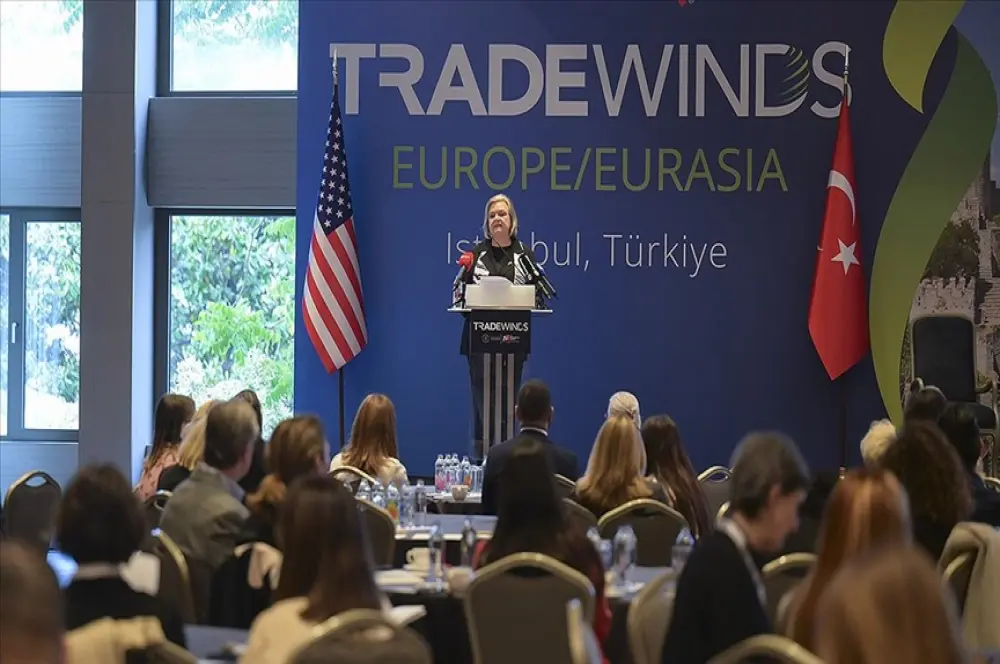 Ticaret misyonu ve iş geliştirme forumu "Trade Winds" İstanbul'da başladı Ticaret misyonu ve iş geliştirme forumu "Trade Winds" İstanbul'da başladı