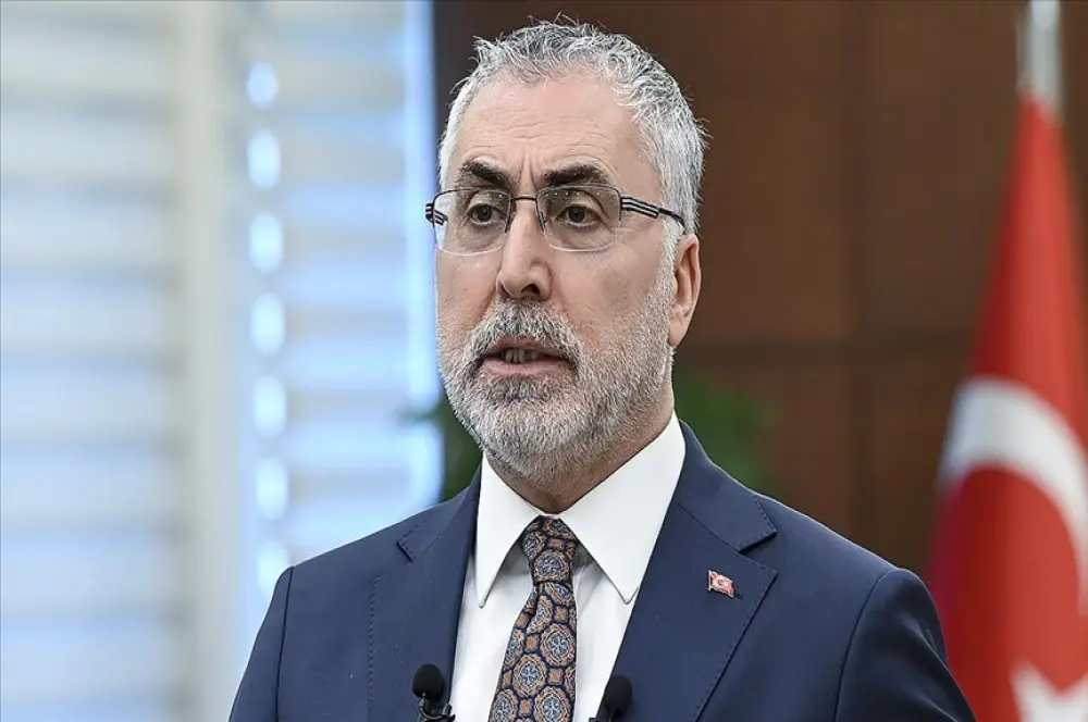 Bakan Işıkhan'dan, asgari ücrete ara zam açıklaması Bakan Işıkhan'dan, asgari ücrete ara zam açıklaması
