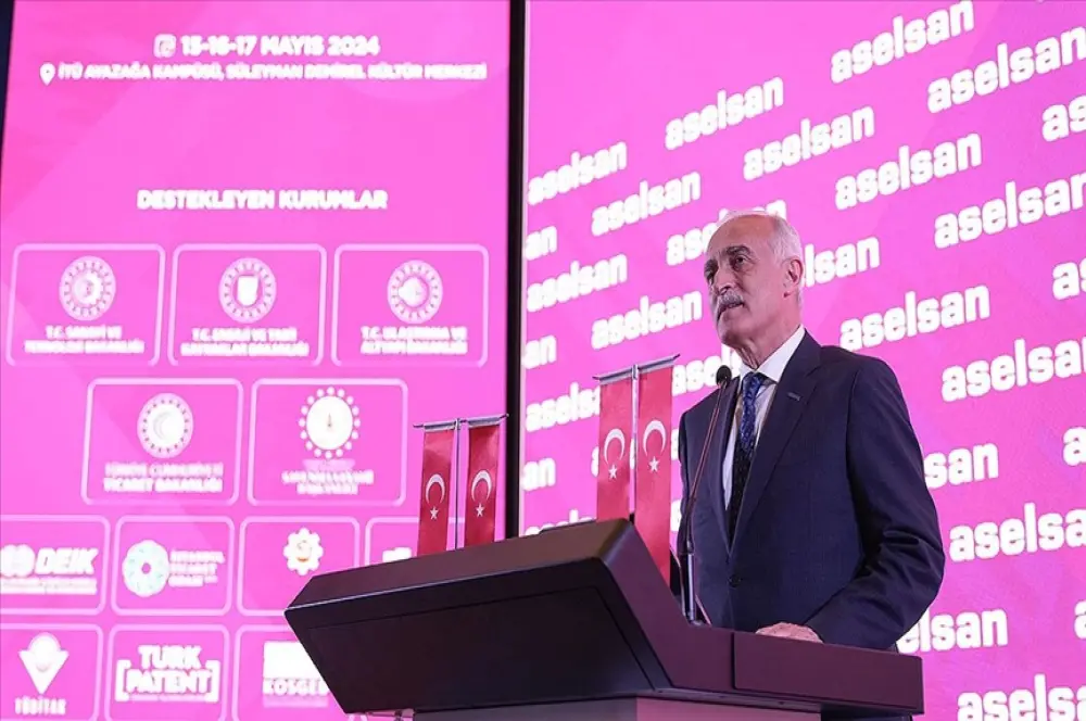 Ekonomideki emek ve sermaye başlıklarına, bilgiyi de koyuyoruz Ekonomideki emek ve sermaye başlıklarına, bilgiyi de koyuyoruz