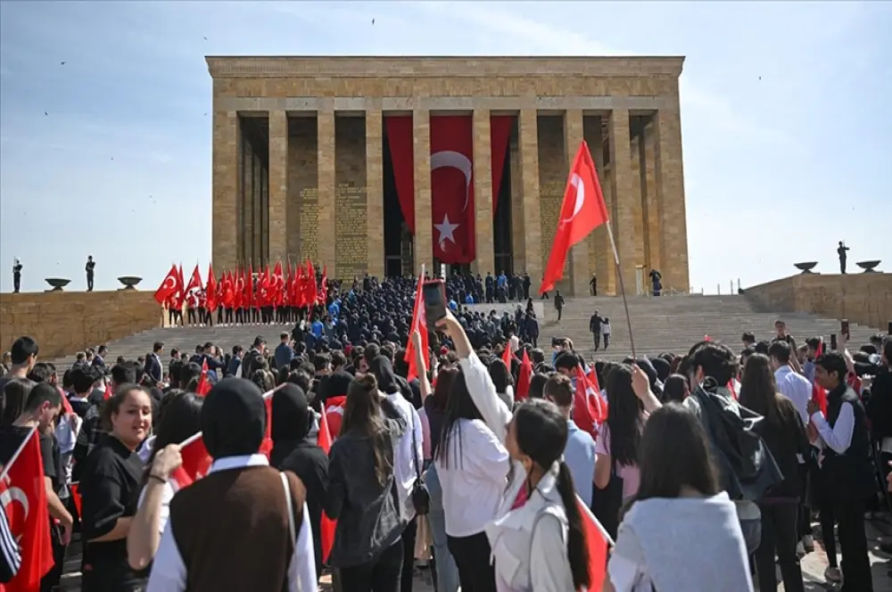 19 Mayıs coşkuyla kutlanıyor 19 Mayıs coşkuyla kutlanıyor