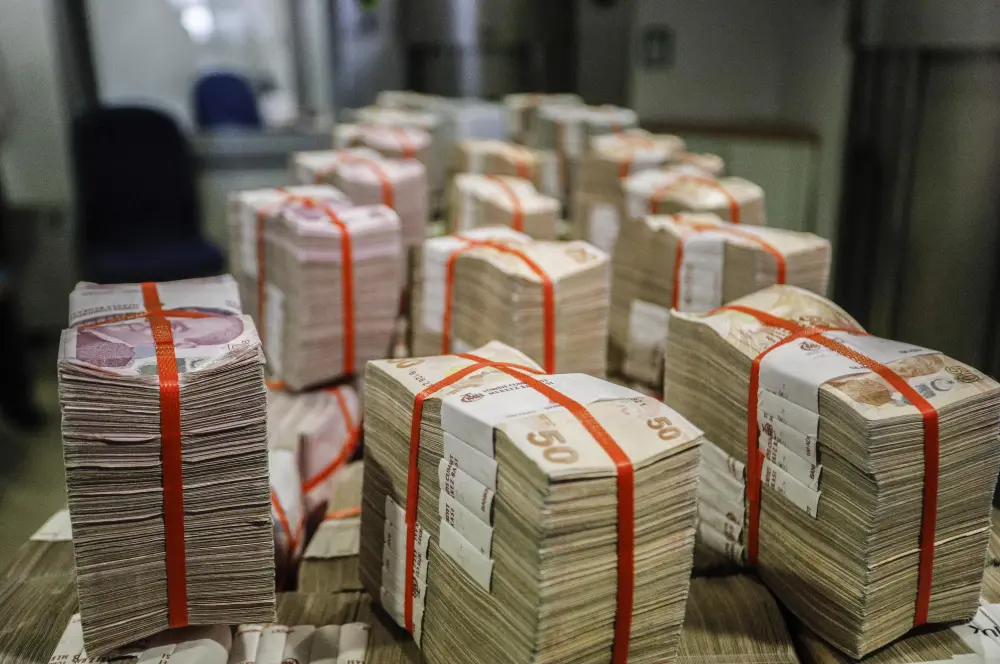 Hazine alacakları nisan sonu itibarıyla 28.4 milyar lira oldu Hazine alacakları nisan sonu itibarıyla 28.4 milyar lira oldu