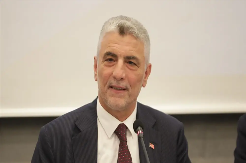 Türkiye ve Çekya arasında 10 milyar dolar ticaret hacmi taahhüdü Türkiye ve Çekya arasında 10 milyar dolar ticaret hacmi taahhüdü