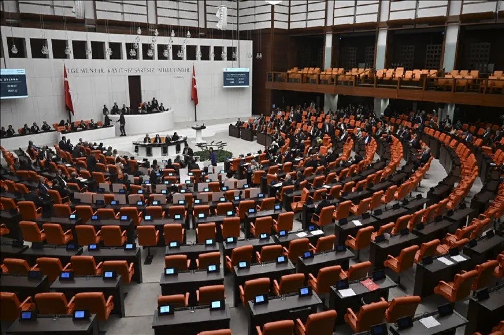 Fahiş fiyat ve stokçuluk cezalarını içeren kanun teklifi TBMM Genel Kurulu'nda Fahiş fiyat ve stokçuluk cezalarını içeren kanun teklifi TBMM Genel Kurulu'nda