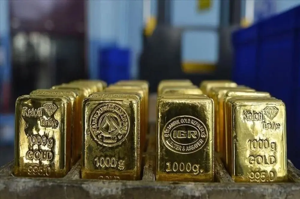 Altında iki bankaya kota tahsisi piyasaya "olumlu" yansıdı Altında iki bankaya kota tahsisi piyasaya "olumlu" yansıdı