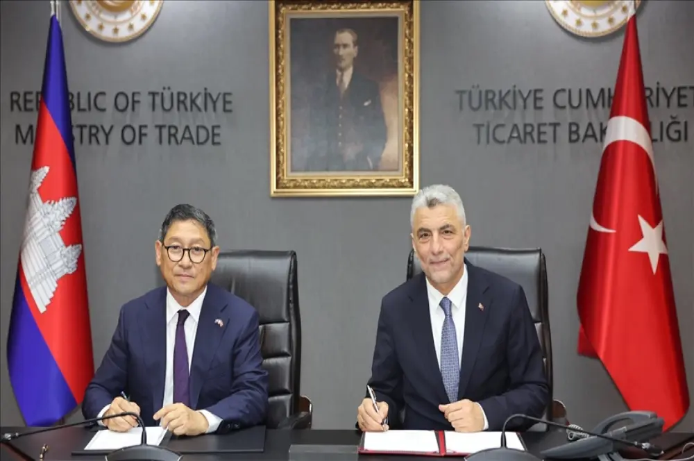 Kamboçya ile ticaret hacmimizi geliştirmek için çalışmaya devam edeceğiz Kamboçya ile ticaret hacmimizi geliştirmek için çalışmaya devam edeceğiz