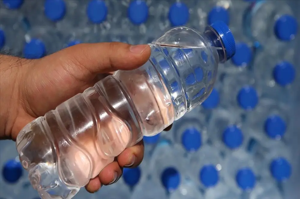 Ambalajlı su sektörünün pazar büyüklüğü geçen yıl 31 milyar lirayı aştı Ambalajlı su sektörünün pazar büyüklüğü geçen yıl 31 milyar lirayı aştı
