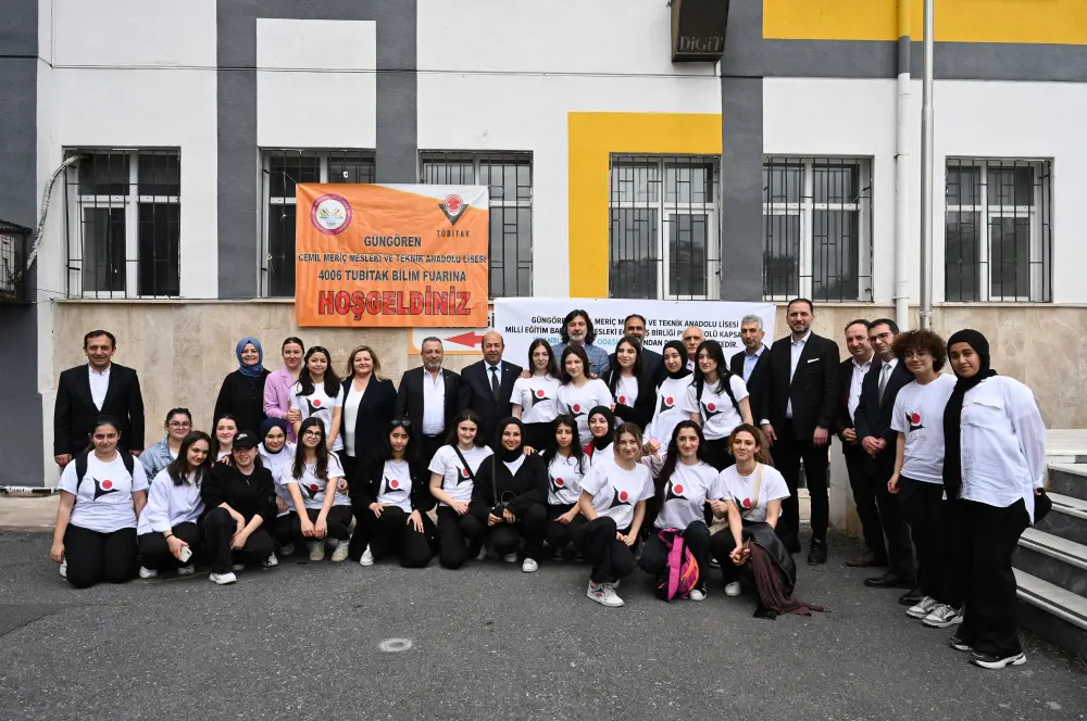 Meslek liseliler enerjilerini projeleriyle gösteriyor Meslek liseliler enerjilerini projeleriyle gösteriyor