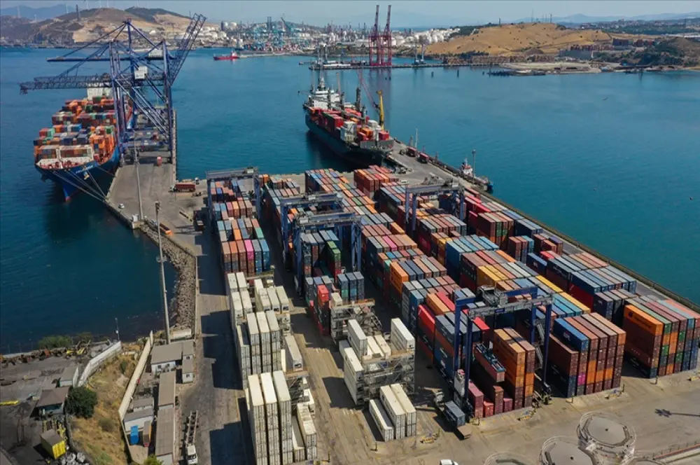 Türk lirasıyla dış ticaret hacmi 5 ayda 437,4 milyar lirayı buldu Türk lirasıyla dış ticaret hacmi 5 ayda 437,4 milyar lirayı buldu