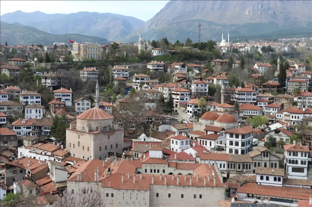 Vakıfların ‘özel şartları’ yeniden uygulanıyor Vakıfların ‘özel şartları’ yeniden uygulanıyor