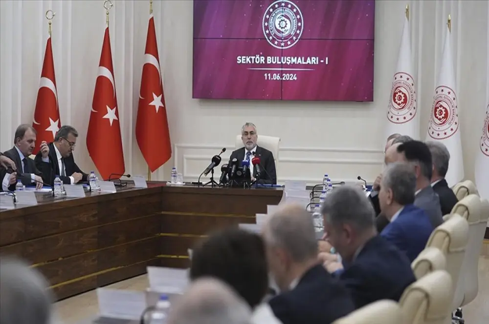 İstihdamın geliştirilmesi için sektör temsilcilerimizle buluşmayı planlıyoruz İstihdamın geliştirilmesi için sektör temsilcilerimizle buluşmayı planlıyoruz