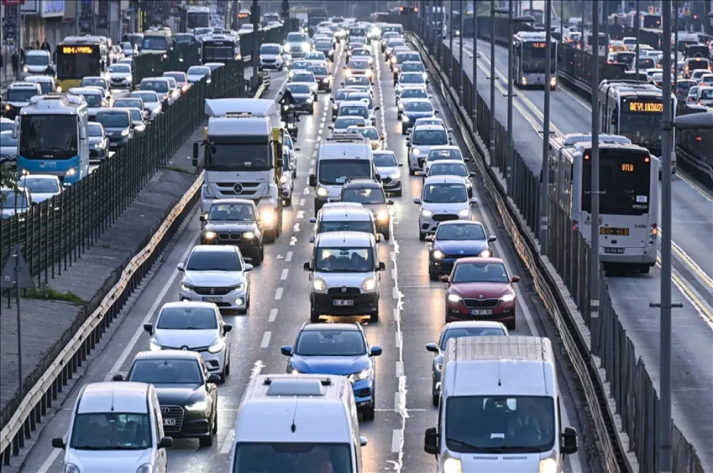 İstanbul'da ağır tonajlı araçların şehirden çıkışına kısıtlama kararı İstanbul'da ağır tonajlı araçların şehirden çıkışına kısıtlama kararı