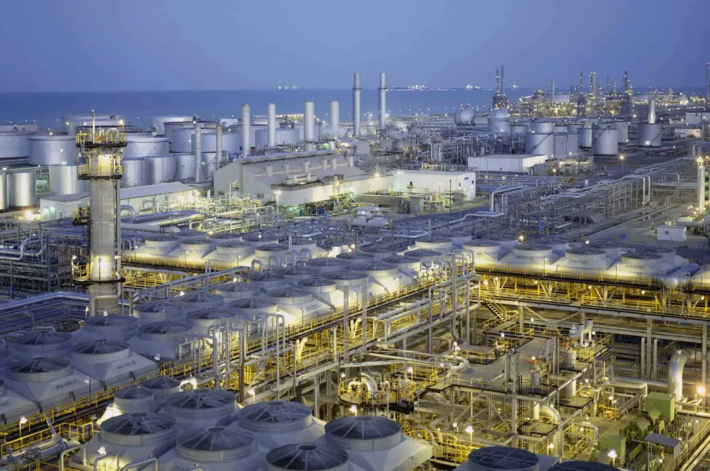 Suudi petrol devinin durdurulamaz yükselişi Suudi petrol devinin durdurulamaz yükselişi