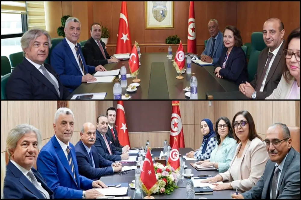 Ticaret Bakanı Bolat, Tunuslu bakanlarla bir araya geldi Ticaret Bakanı Bolat, Tunuslu bakanlarla bir araya geldi