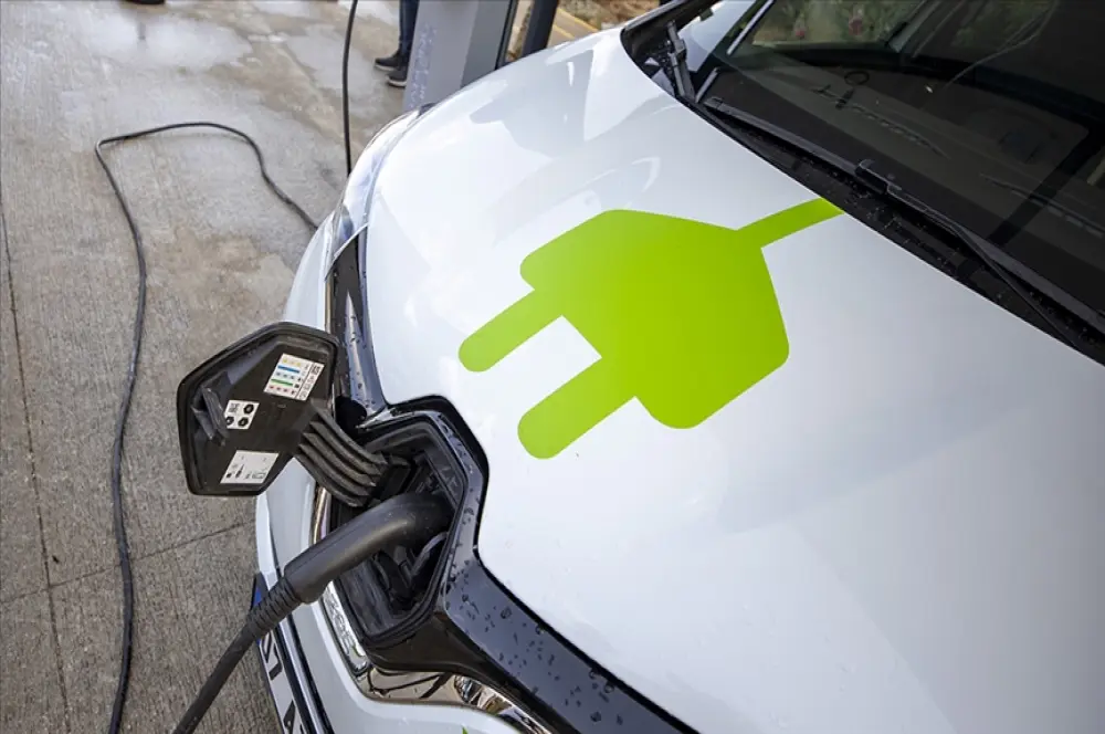 Otomobil satışlarında elektrikliyle dizel arasındaki fark kapanıyor Otomobil satışlarında elektrikliyle dizel arasındaki fark kapanıyor