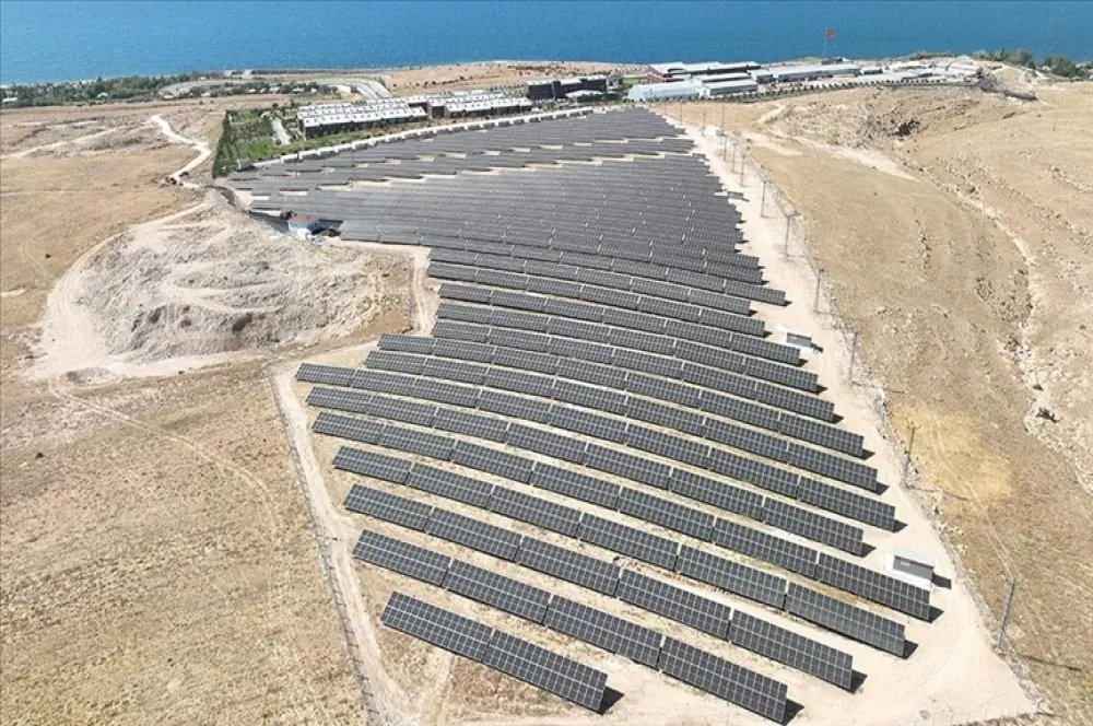 Karayolları şimdi de Elazığ, Şanlıurfa ve İstanbul'da GES kuracak Karayolları şimdi de Elazığ, Şanlıurfa ve İstanbul'da GES kuracak