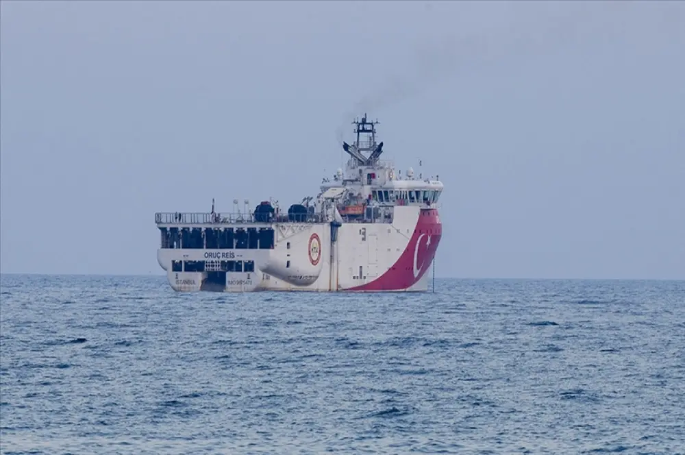 Türkiye, Somali denizlerinde üç blokta doğalgaz ve petrol arayacak Türkiye, Somali denizlerinde üç blokta doğalgaz ve petrol arayacak