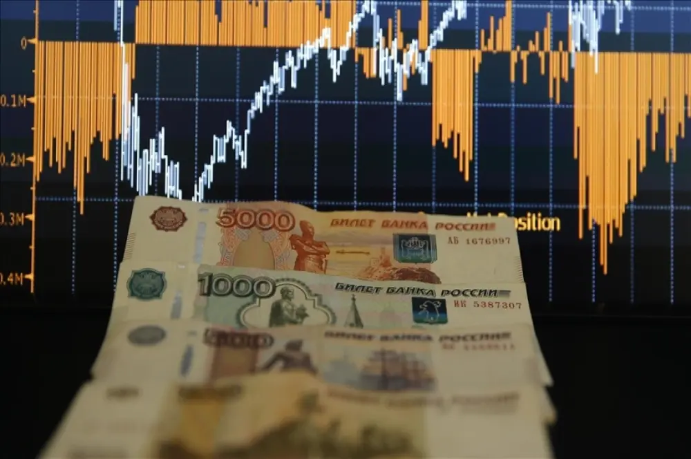 Rusya gümrükten 3.3 trilyon ruble gelir elde etti Rusya gümrükten 3.3 trilyon ruble gelir elde etti