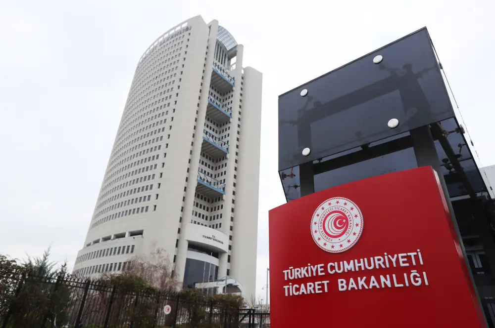 Piyasa bozucu eylemlere 889 milyon lira ceza Piyasa bozucu eylemlere 889 milyon lira ceza