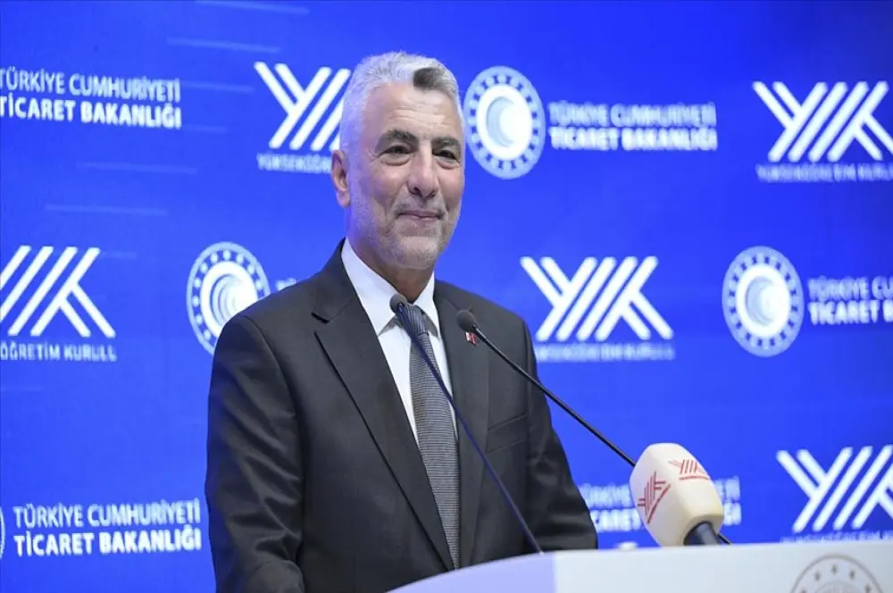 Hedefimiz 2030'a kadar 200 bin kişilik bir ihracat ordusu kurmak Hedefimiz 2030'a kadar 200 bin kişilik bir ihracat ordusu kurmak