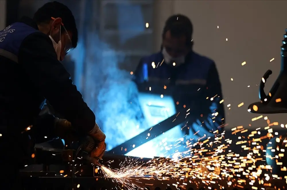 Hizmet üretim endeksi yıllık yüzde 1.6 arttı, aylık yüzde 1.1 azaldı Hizmet üretim endeksi yıllık yüzde 1.6 arttı, aylık yüzde 1.1 azaldı