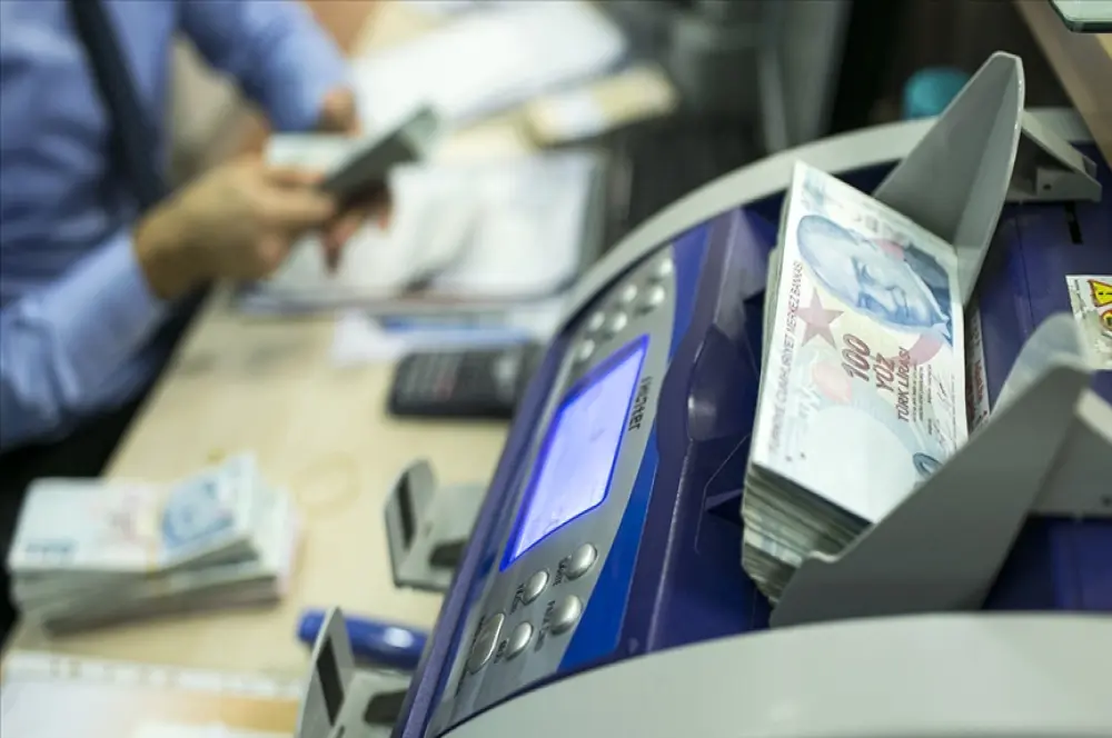 10 büyük mevduat bankasının aktif büyüklüğü sektörün yüzde 82'sini oluşturdu 10 büyük mevduat bankasının aktif büyüklüğü sektörün yüzde 82'sini oluşturdu