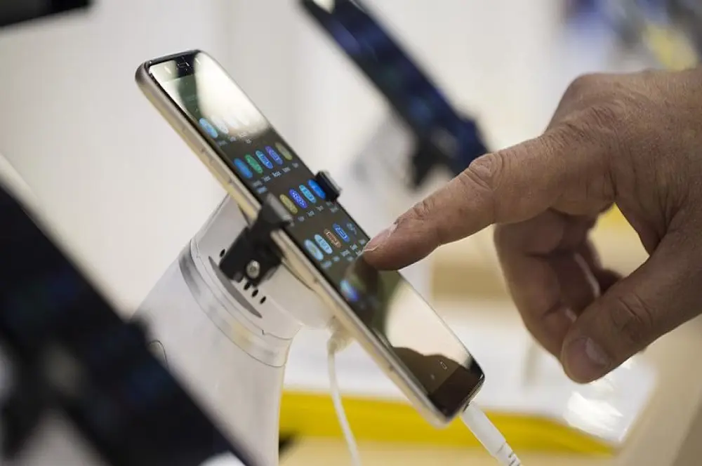 Telefon kiralayacaklara ‘veri gizliliği’ uyarısı Telefon kiralayacaklara ‘veri gizliliği’ uyarısı