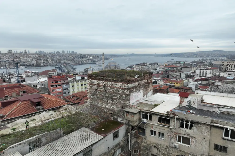 Evliya Çelebi’nin cihannüması artık sanat galerisi Evliya Çelebi’nin cihannüması artık sanat galerisi