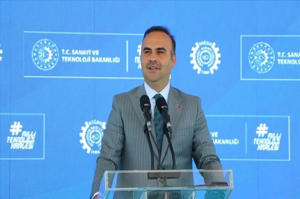Bakan Kacır: Dış ticaret verileri, reform ve iyileşme sürecini destekliyor Bakan Kacır: Dış ticaret verileri, reform ve iyileşme sürecini destekliyor