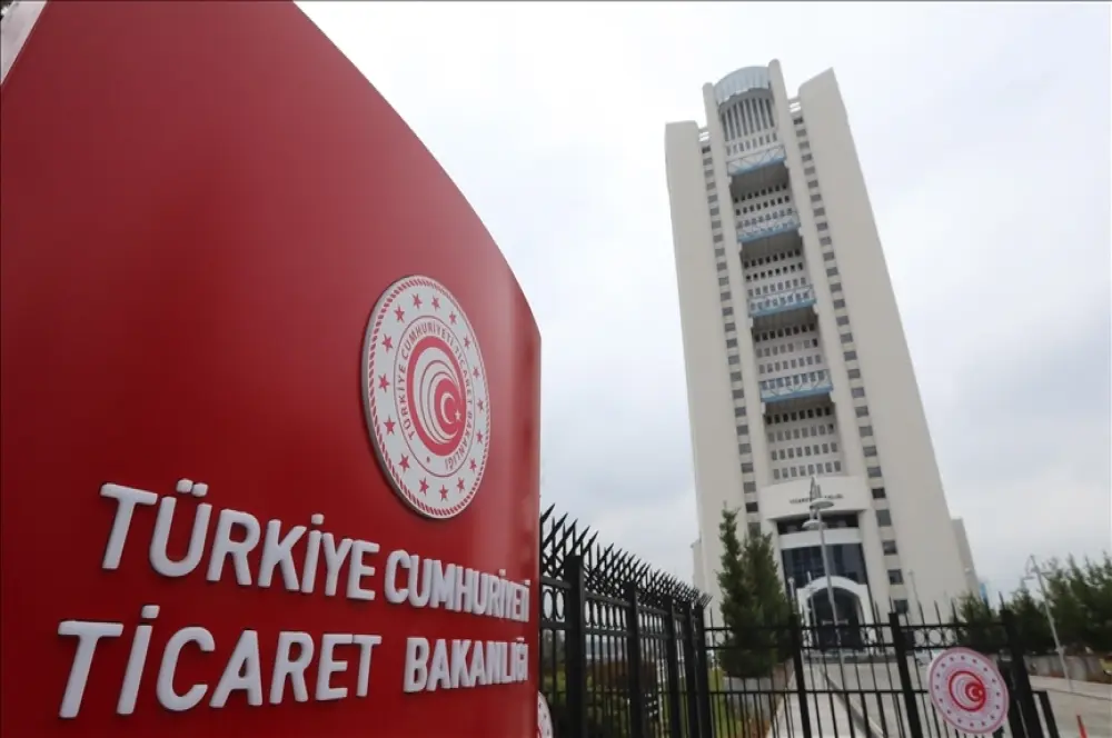 Ağustosta ihracat arttı ithalat azaldı Ağustosta ihracat arttı ithalat azaldı