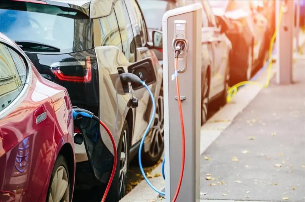 Küresel elektrikli araç satışları artmaya devam ediyor: Çin liderliği sürdürüyor Küresel elektrikli araç satışları artmaya devam ediyor: Çin liderliği sürdürüyor
