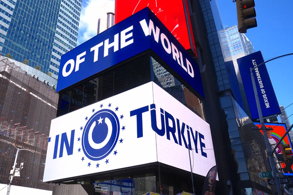 Times Meydanı'nda Türkiye'ye yatırım mesajı Times Meydanı'nda Türkiye'ye yatırım mesajı